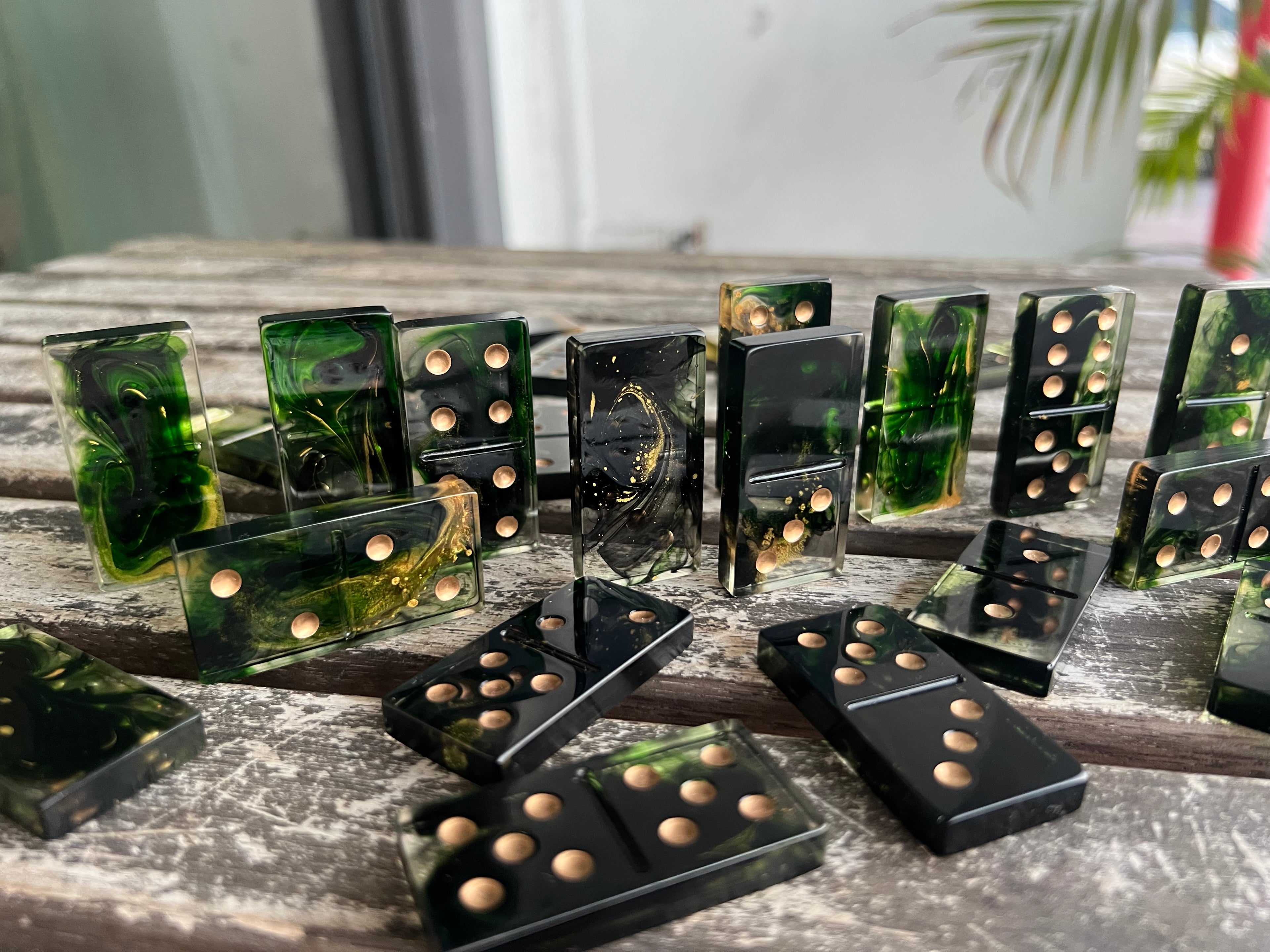 Midnight Moss Domino Set