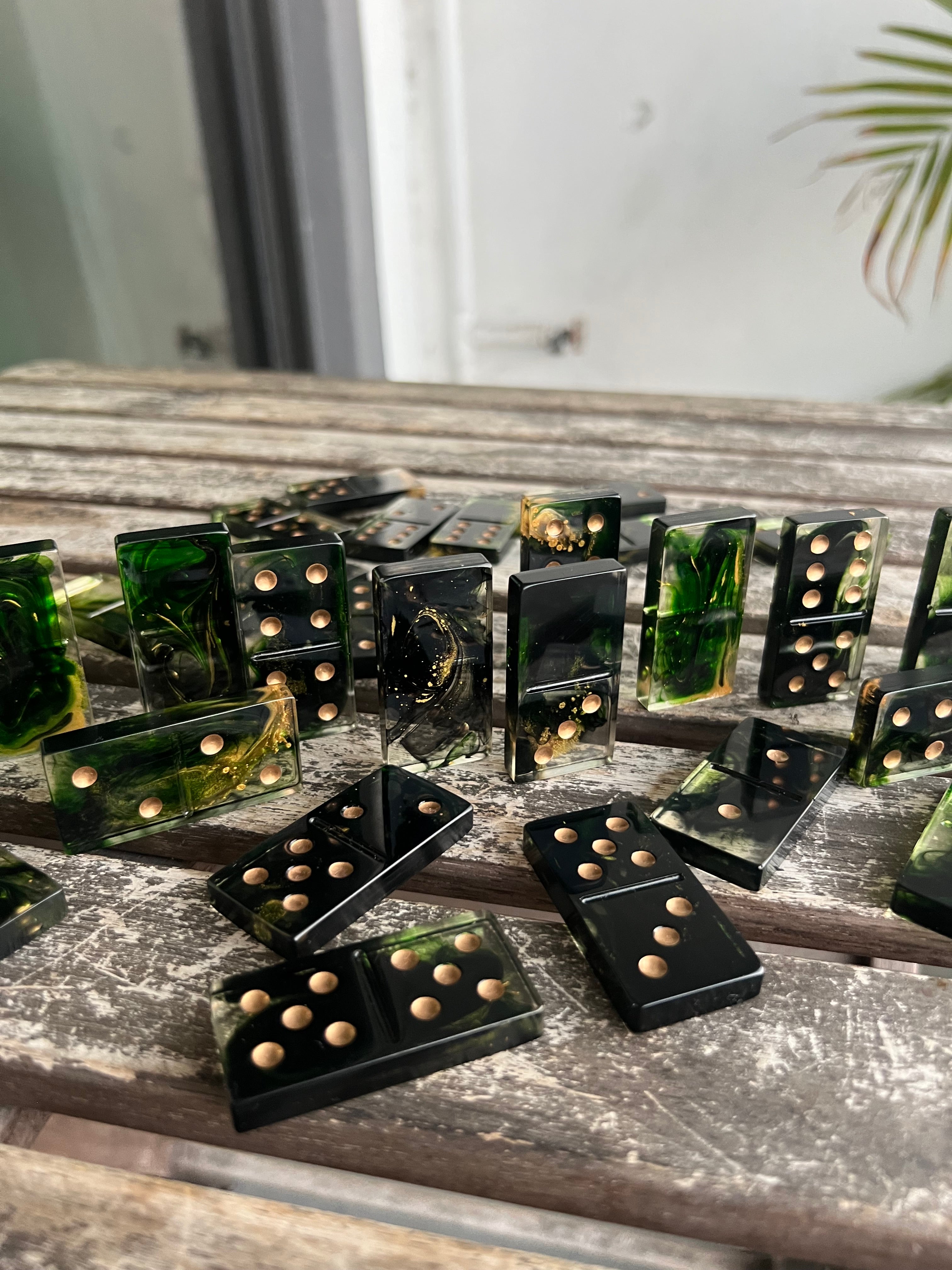 Midnight Moss Domino Set