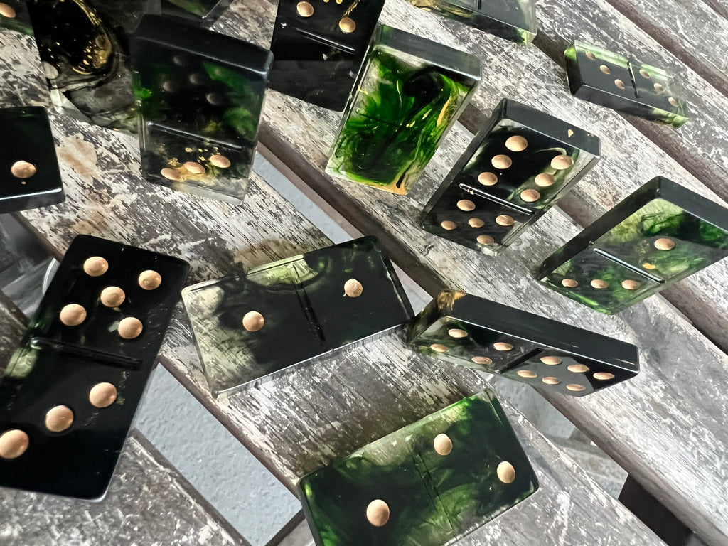 Midnight Moss Domino Set
