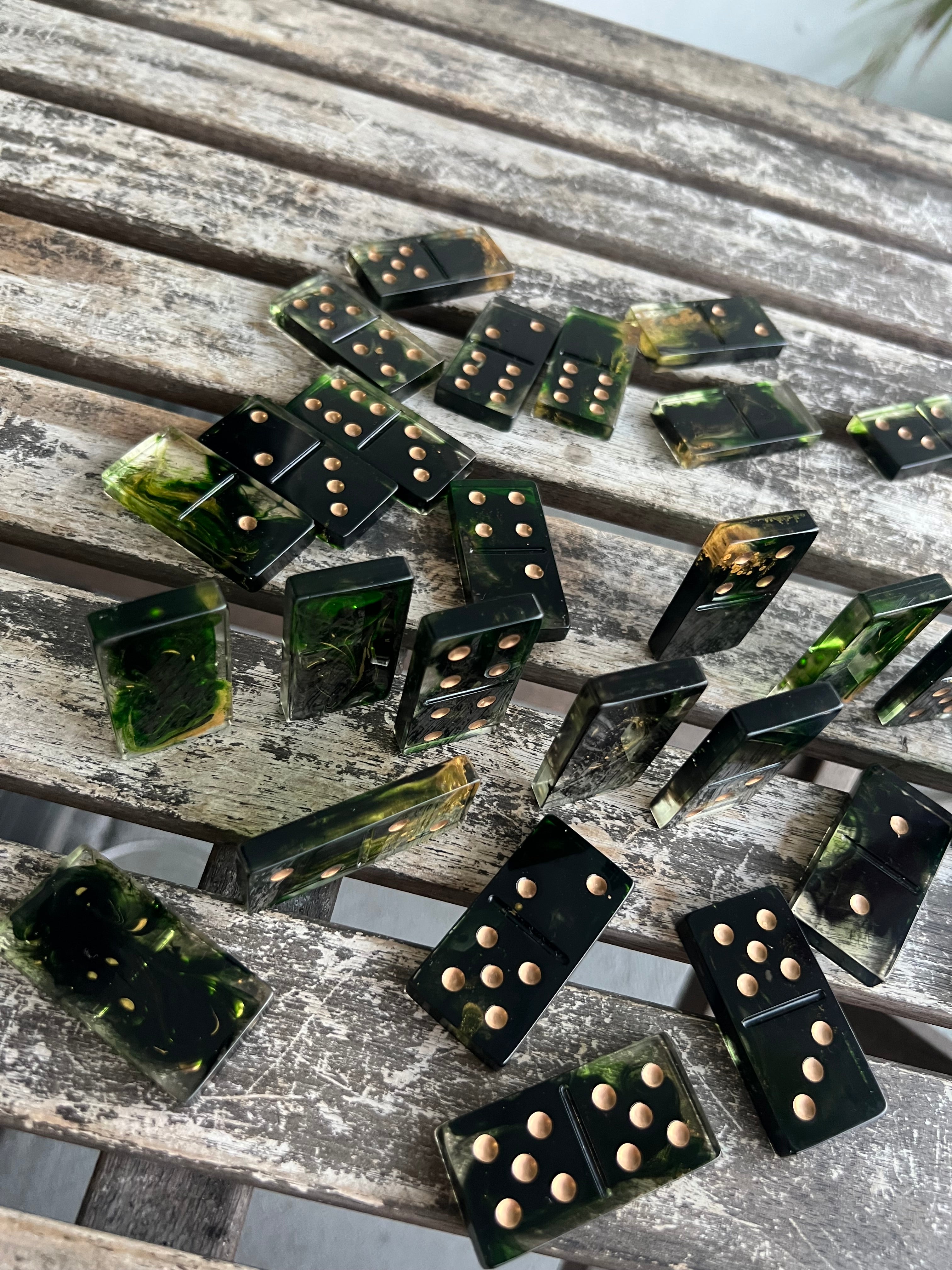 Midnight Moss Domino Set