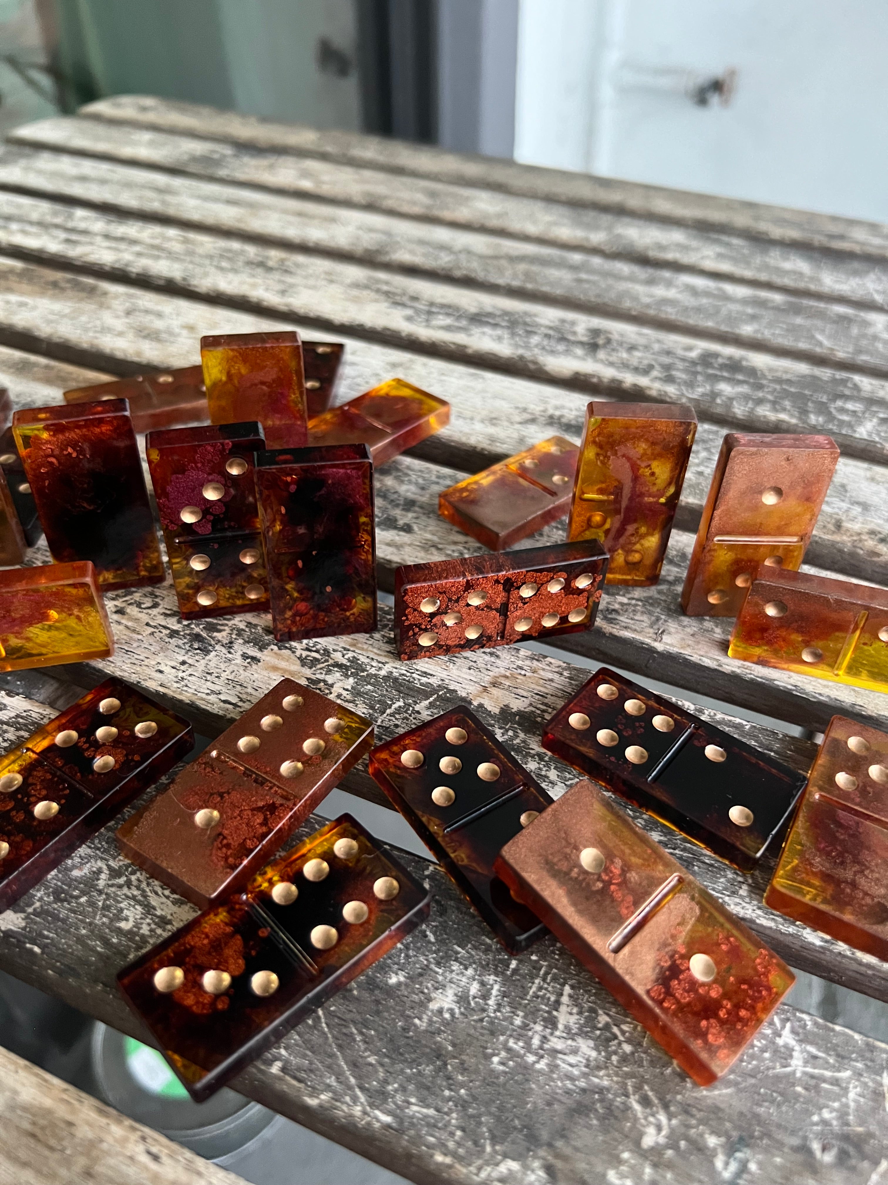 Burnt Honey Domino Set