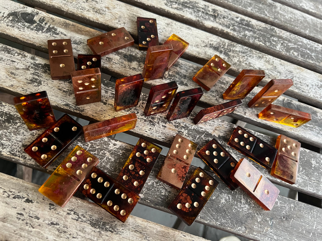 Burnt Honey Domino Set