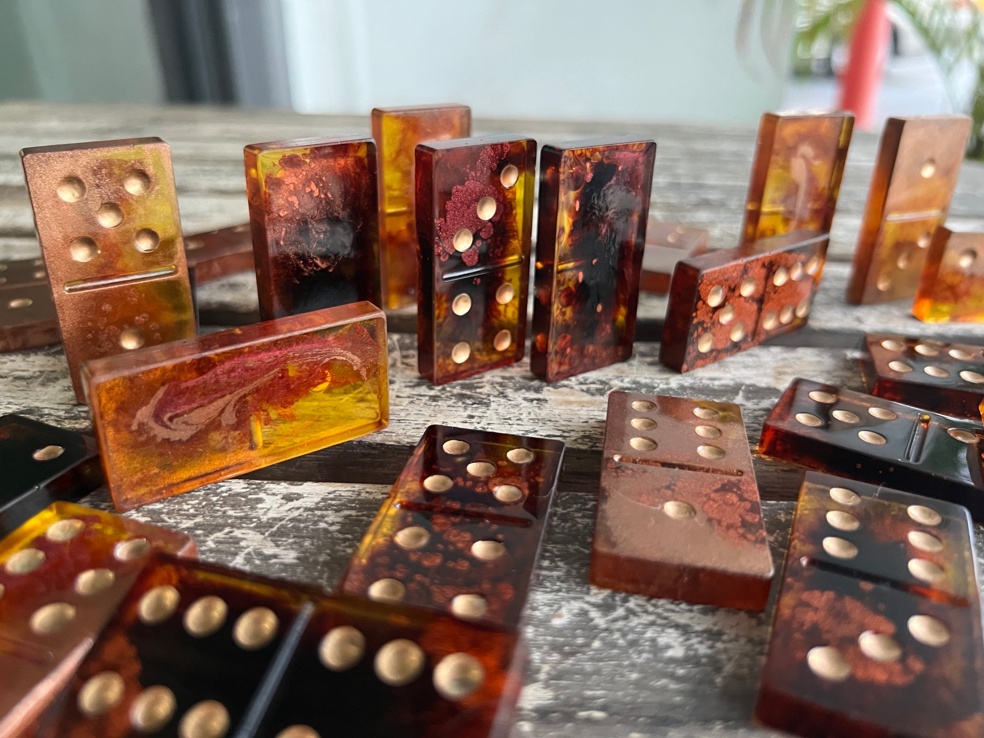 Burnt Honey Domino Set